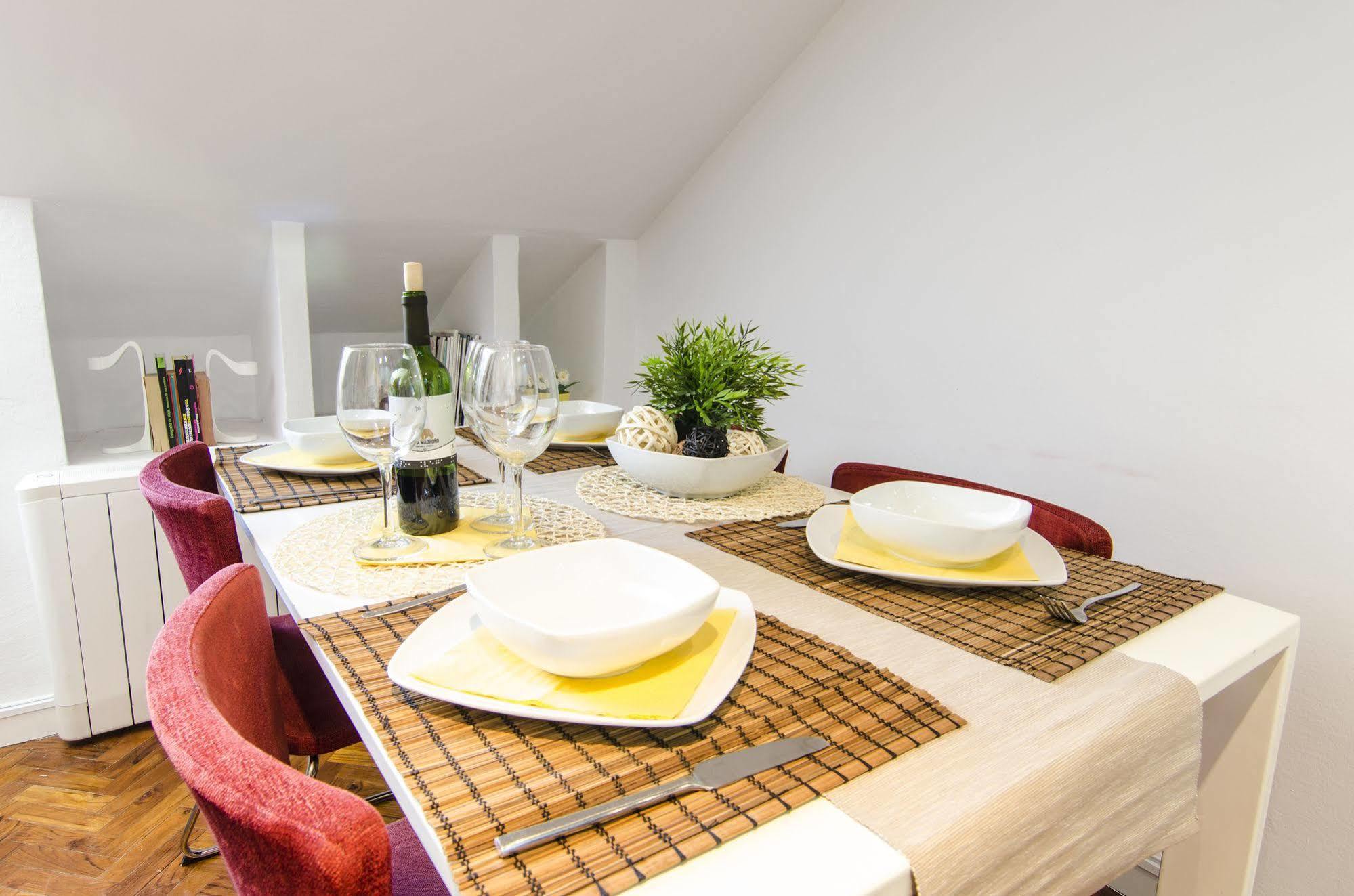 Gran Via Apartment Madrid Eksteriør bilde